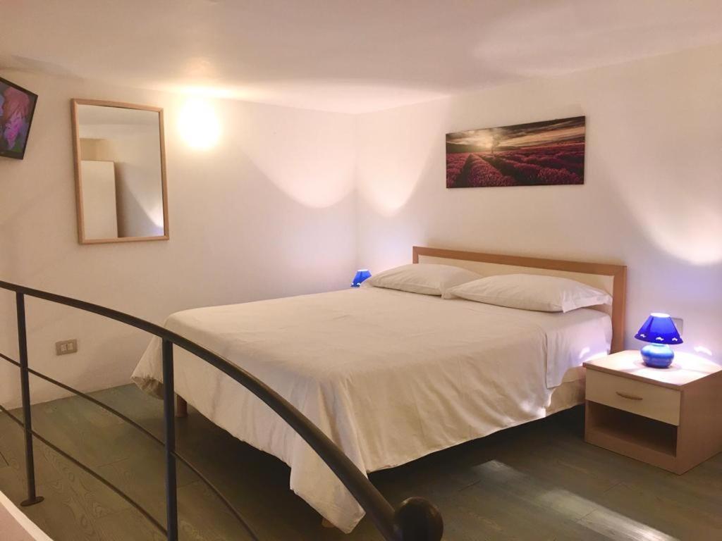 Casa Mafalda B&B Lipari  Buitenkant foto